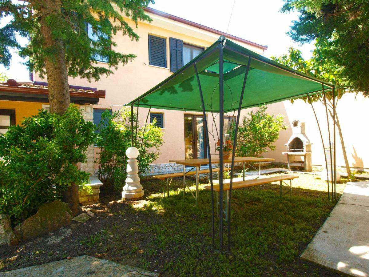 House Puntizela 747 Villa Póla Kültér fotó