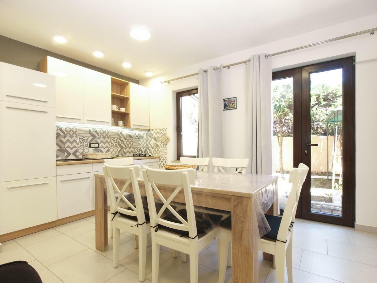 House Puntizela 747 Villa Póla Kültér fotó
