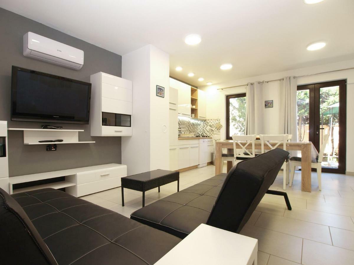 House Puntizela 747 Villa Póla Kültér fotó