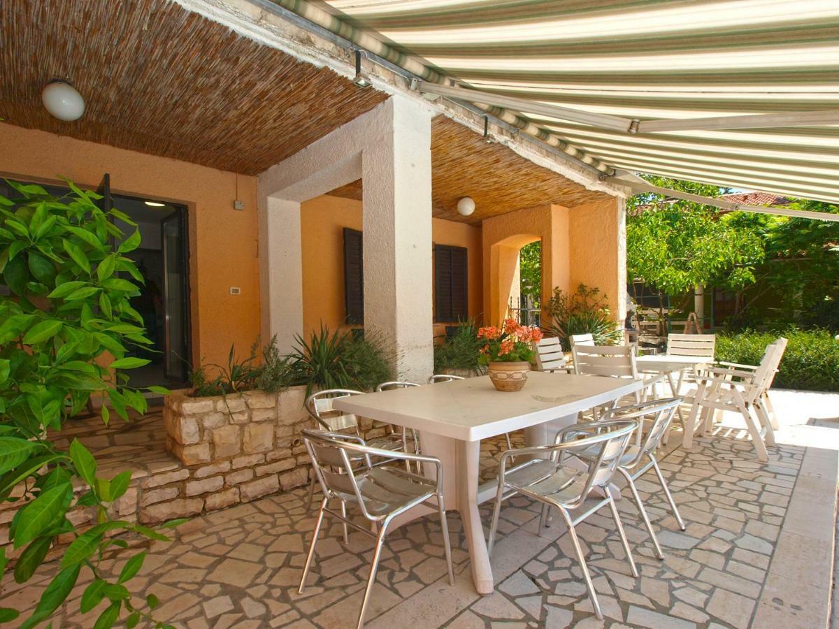 House Puntizela 747 Villa Póla Kültér fotó